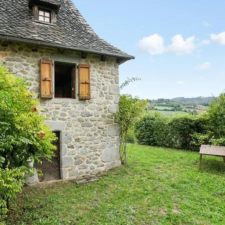 Maison Accueillante A Avec Vue Sur La Montagne 度假居 Sénezergues
