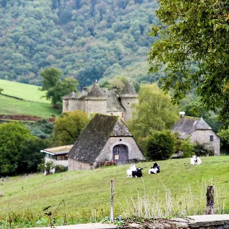 Maison Accueillante A Avec Vue Sur La Montagne Sénezergues