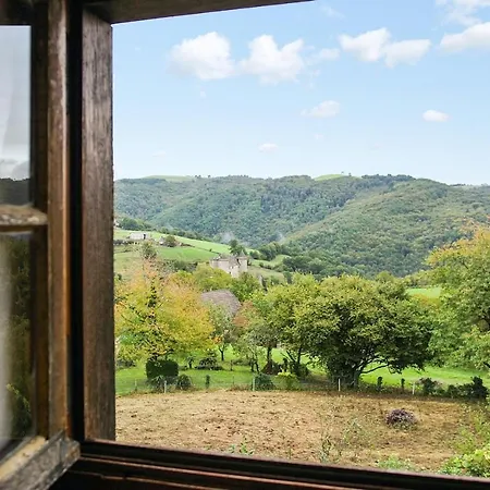 度假居 Maison Accueillante A Avec Vue Sur La Montagne Sénezergues
